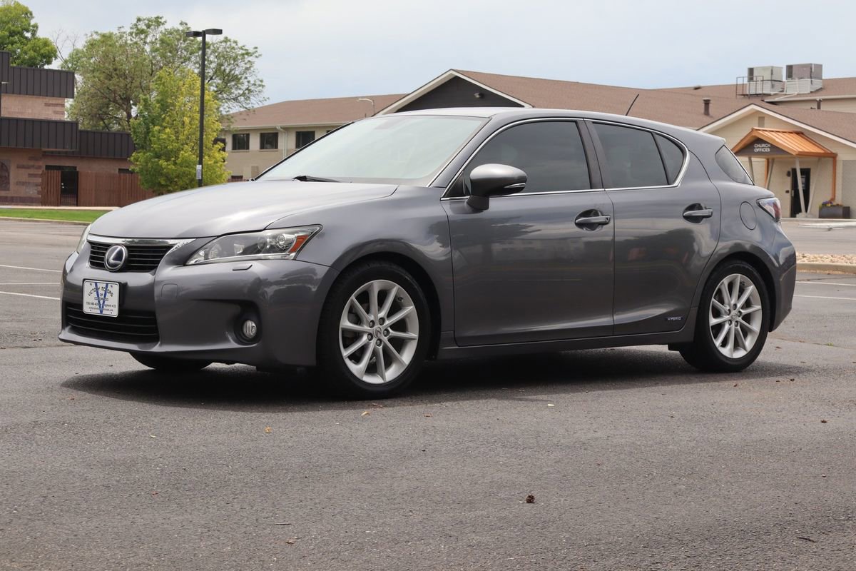 Used 2012 Lexus CT 200h Premium w/ Leather Pkg FWD image 11