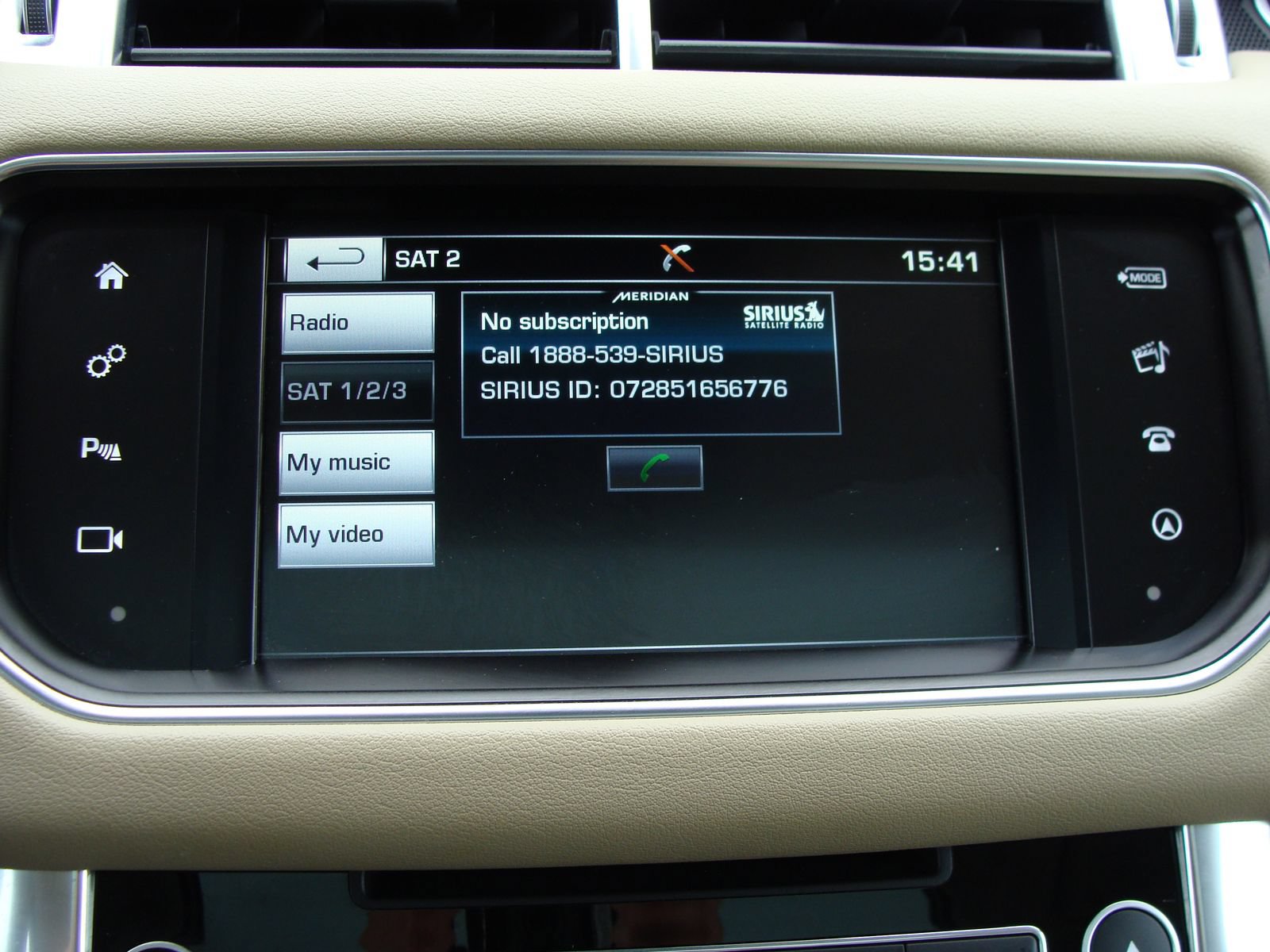 Used 2016 Land Rover Range Rover Sport HSE AWD/4WD image 17
