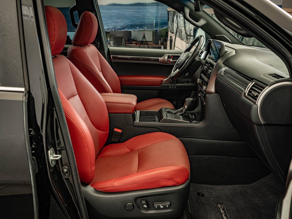 Used 2023 Lexus GX 460 Premium w/ Premium Package image 20