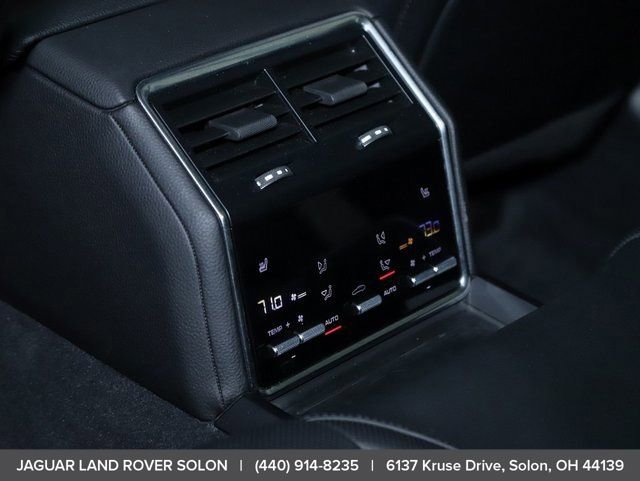 Used 2023 Porsche Panamera 4 image 38