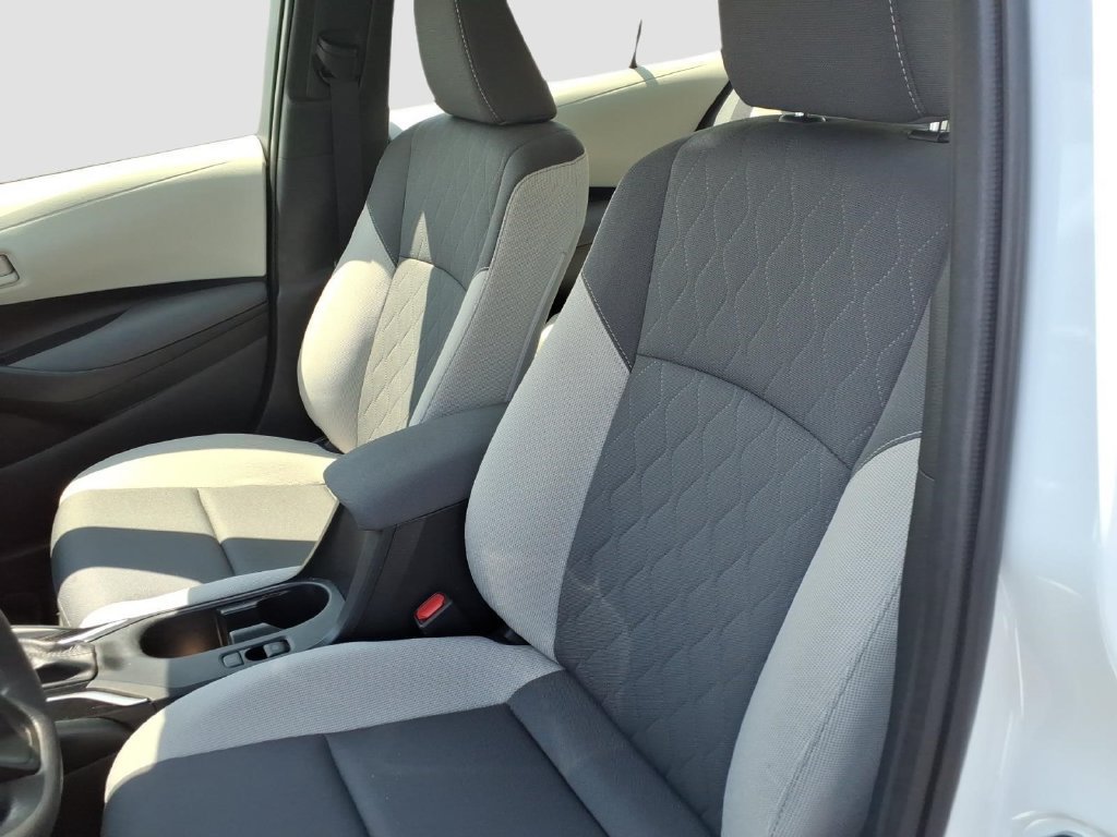 Used 2024 Toyota Corolla LE FWD image 15