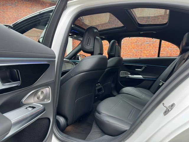 New 2026 Mercedes-Benz E 53 AMG e 4MATIC Sedan image 23