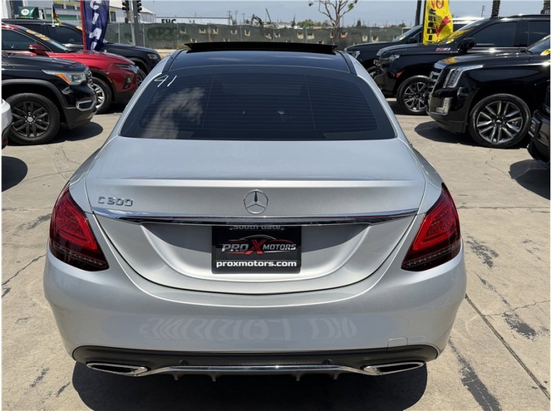 Used 2019 Mercedes-Benz C 300 Sedan image 13
