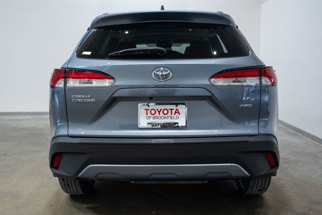 Certified 2023 Toyota Corolla Cross LE image 8