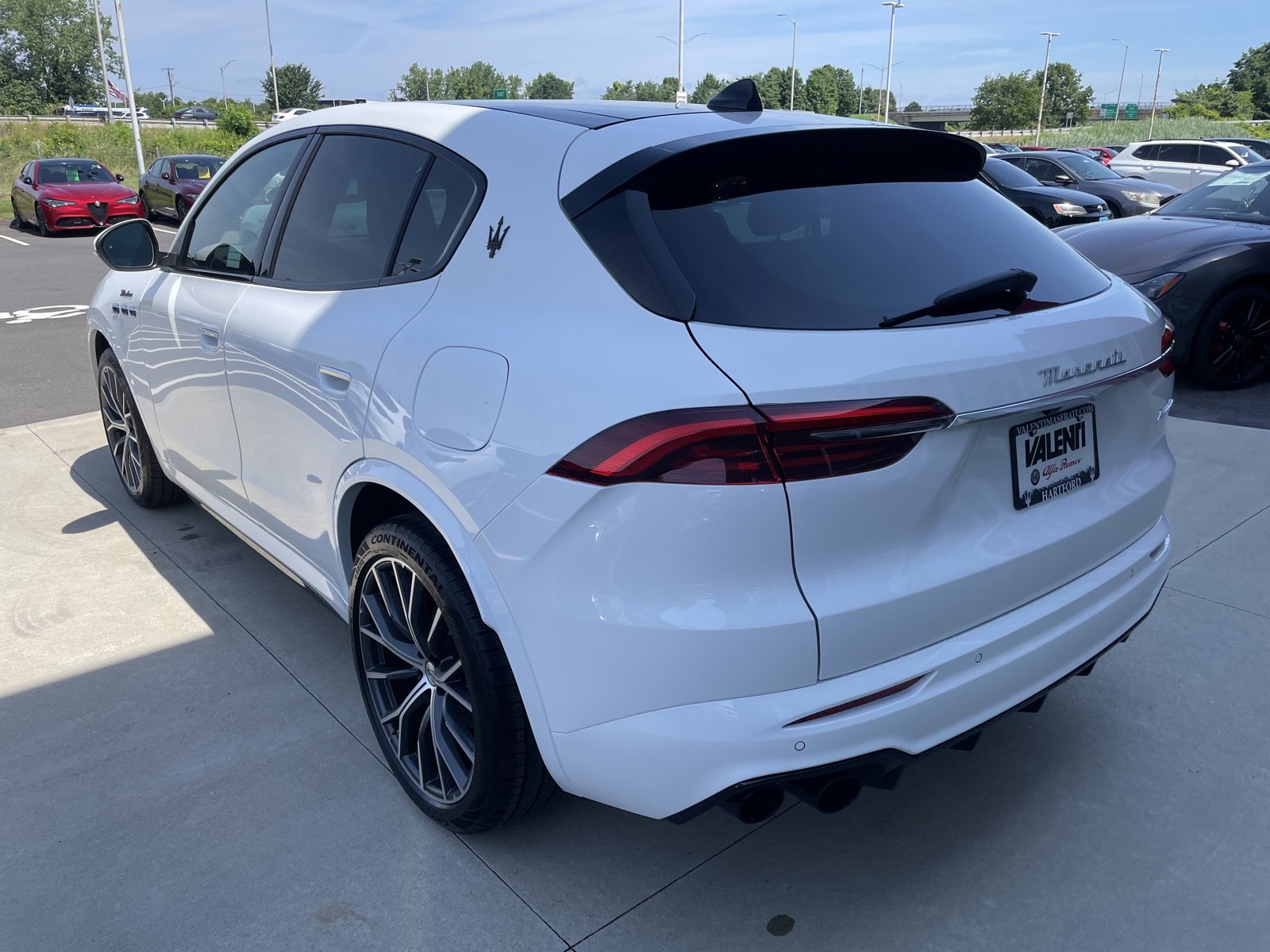 New 2024 Maserati Grecale Modena image 9