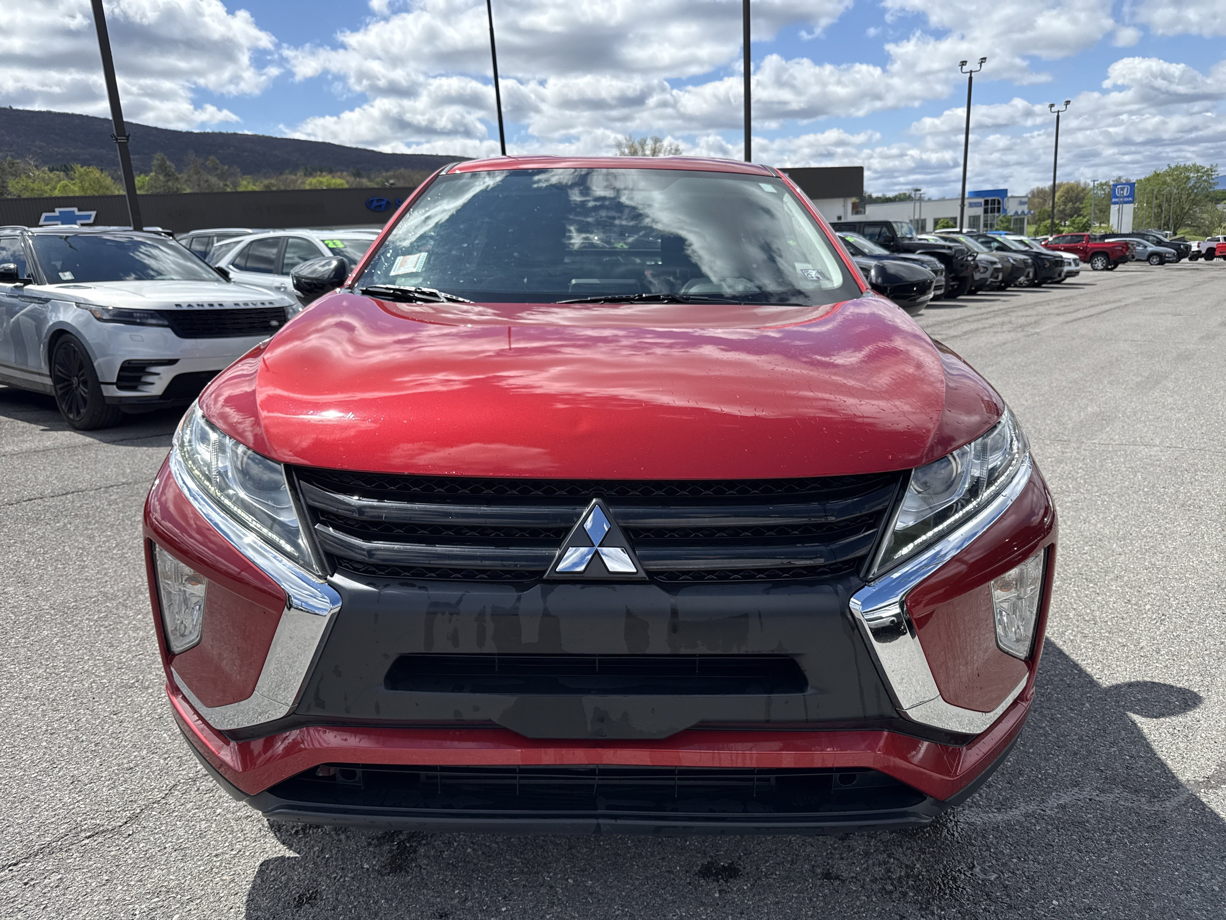 Used 2018 Mitsubishi Eclipse Cross LE image 8