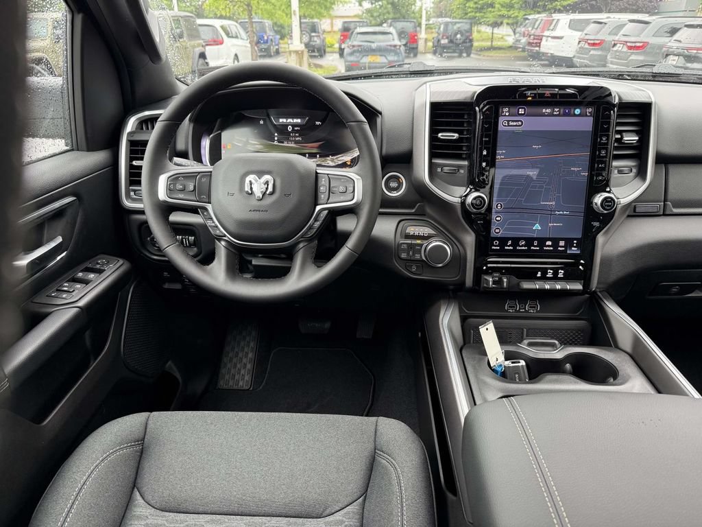 New 2026 RAM 1500 Big Horn AWD/4WD image 18