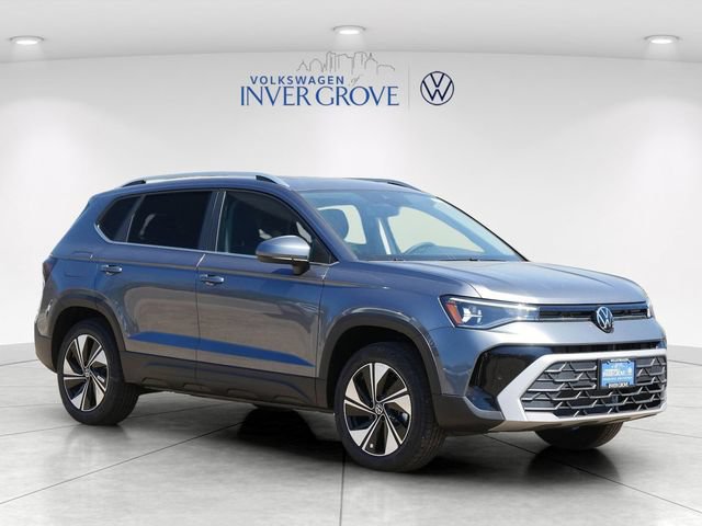 New 2026 Volkswagen Taos SE AWD/4WD image 1