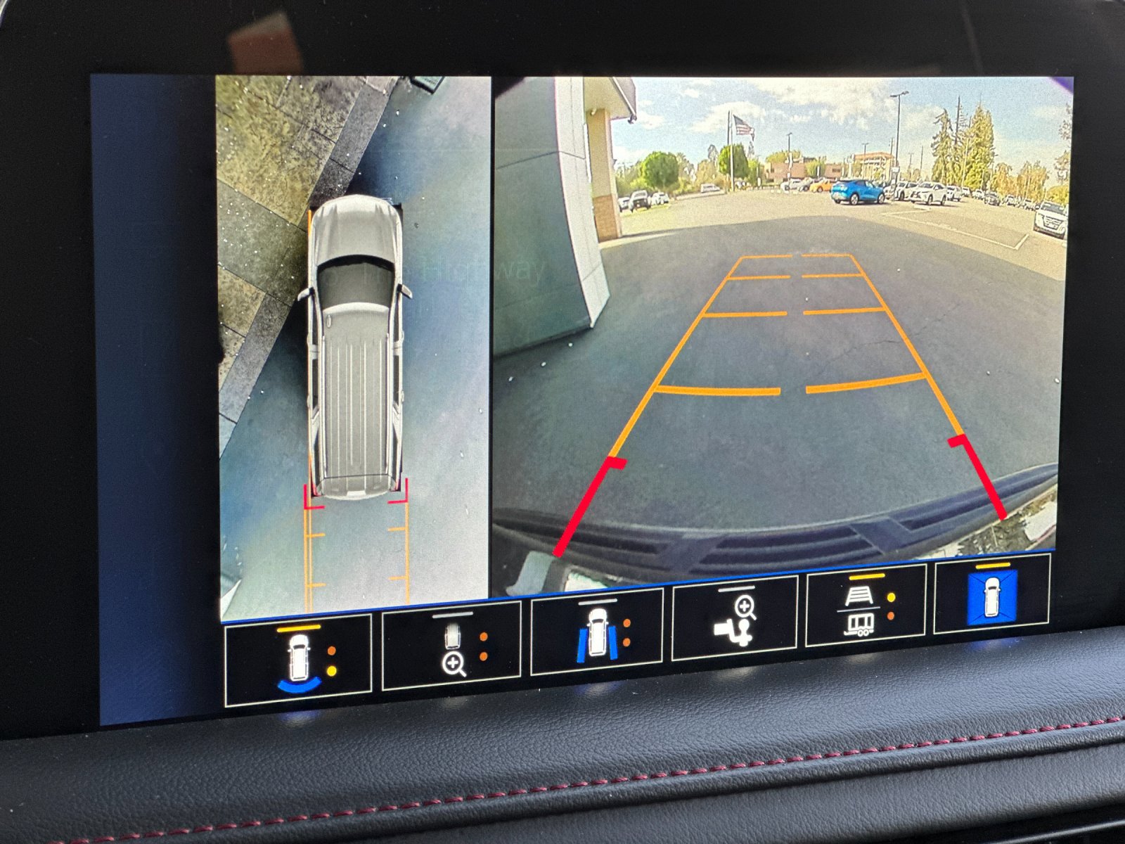 Used 2023 Chevrolet Tahoe RST w/ Luxury Package image 20