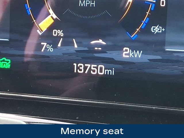 Used 2025 Chevrolet Silverado EV RST AWD/4WD image 6