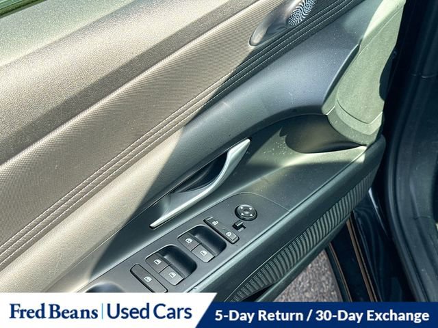 Used 2023 Hyundai Elantra SEL w/ Convenience Package image 20