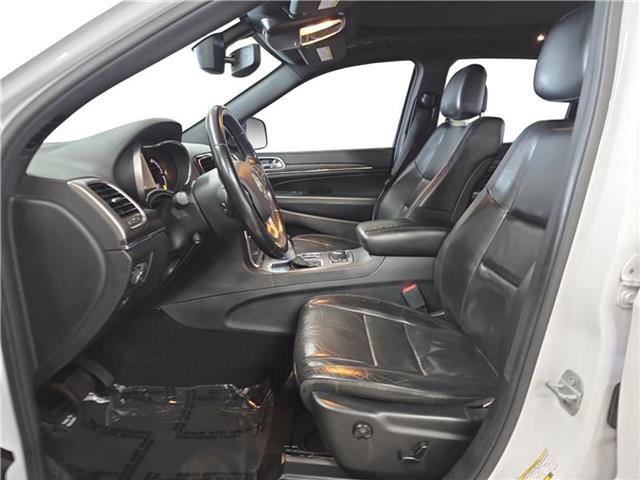 Used 2019 Jeep Grand Cherokee Limited w/ Luxury Group II AWD/4WD image 9