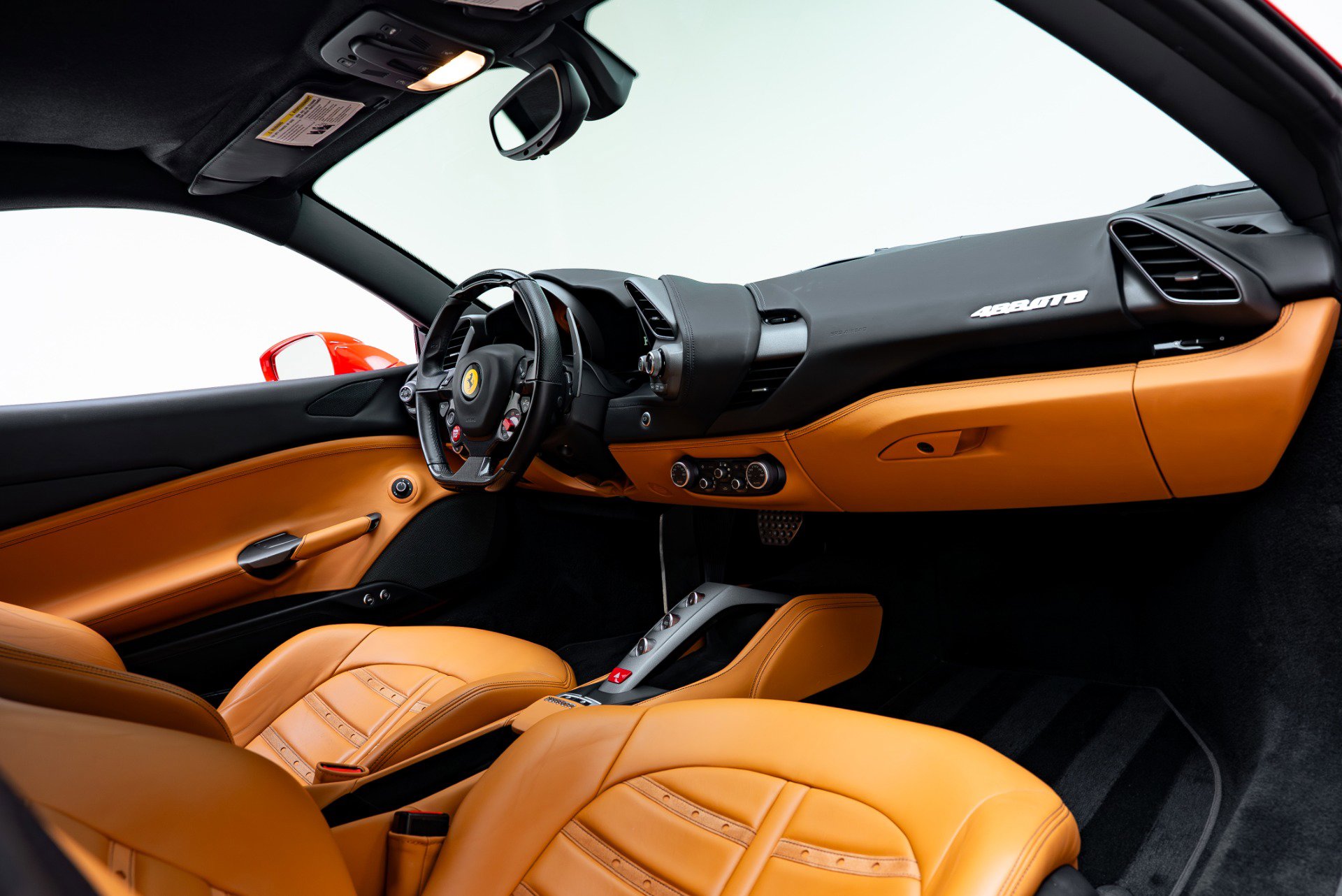 Used 2018 Ferrari 488 GTB image 39