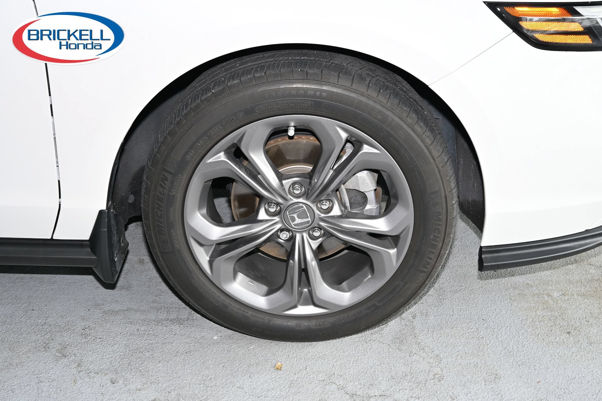 Certified 2024 Honda Accord EX image 39