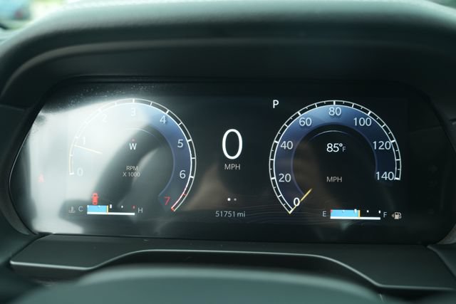 Used 2021 Jeep Grand Cherokee L Limited AWD/4WD image 33