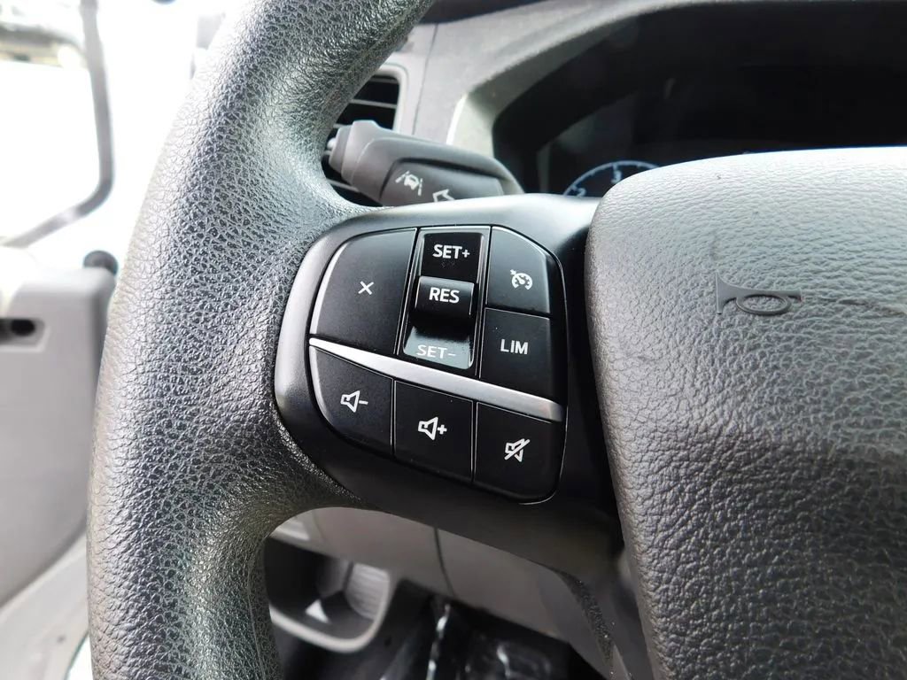 Used 2023 Ford Transit 350 XLT image 19