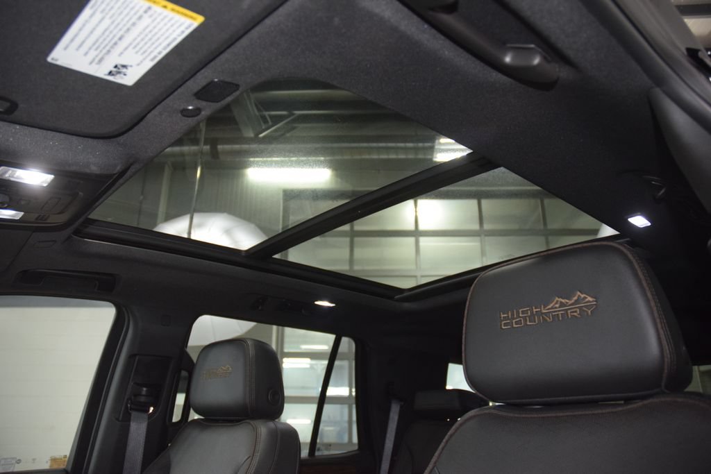 Used 2023 Chevrolet Tahoe High Country AWD/4WD image 50