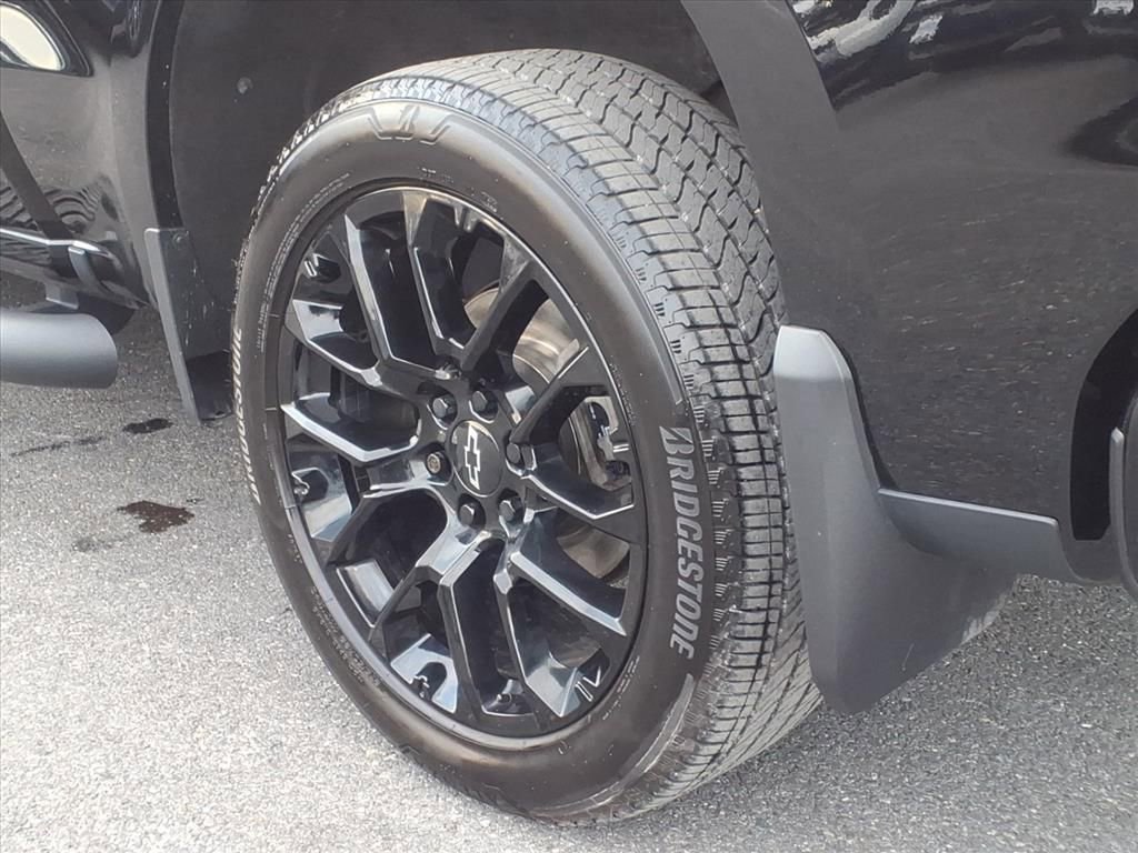 Used 2023 Chevrolet Silverado 1500 RST w/ Convenience Package II image 11