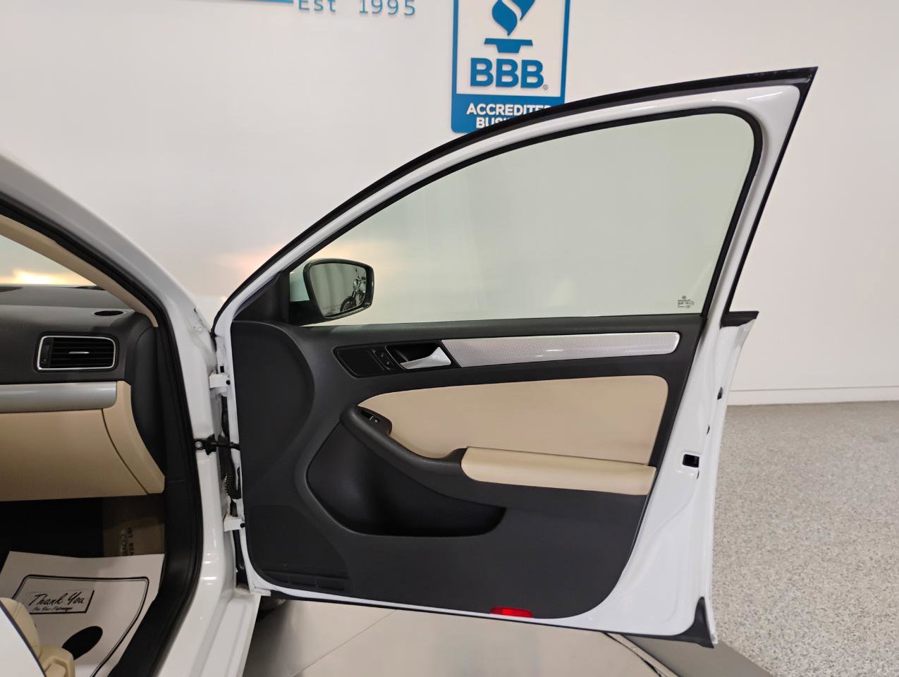 Used 2016 Volkswagen Jetta SE FWD image 86