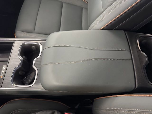 Used 2025 GMC Acadia AT4 image 52