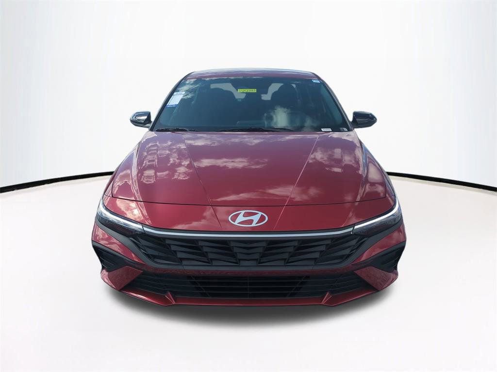 New 2026 Hyundai Elantra Sport image 3