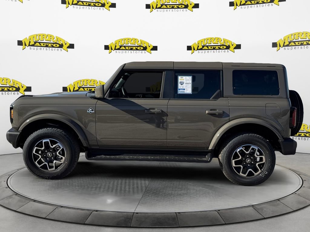 New 2025 Ford Bronco Outer Banks image 2