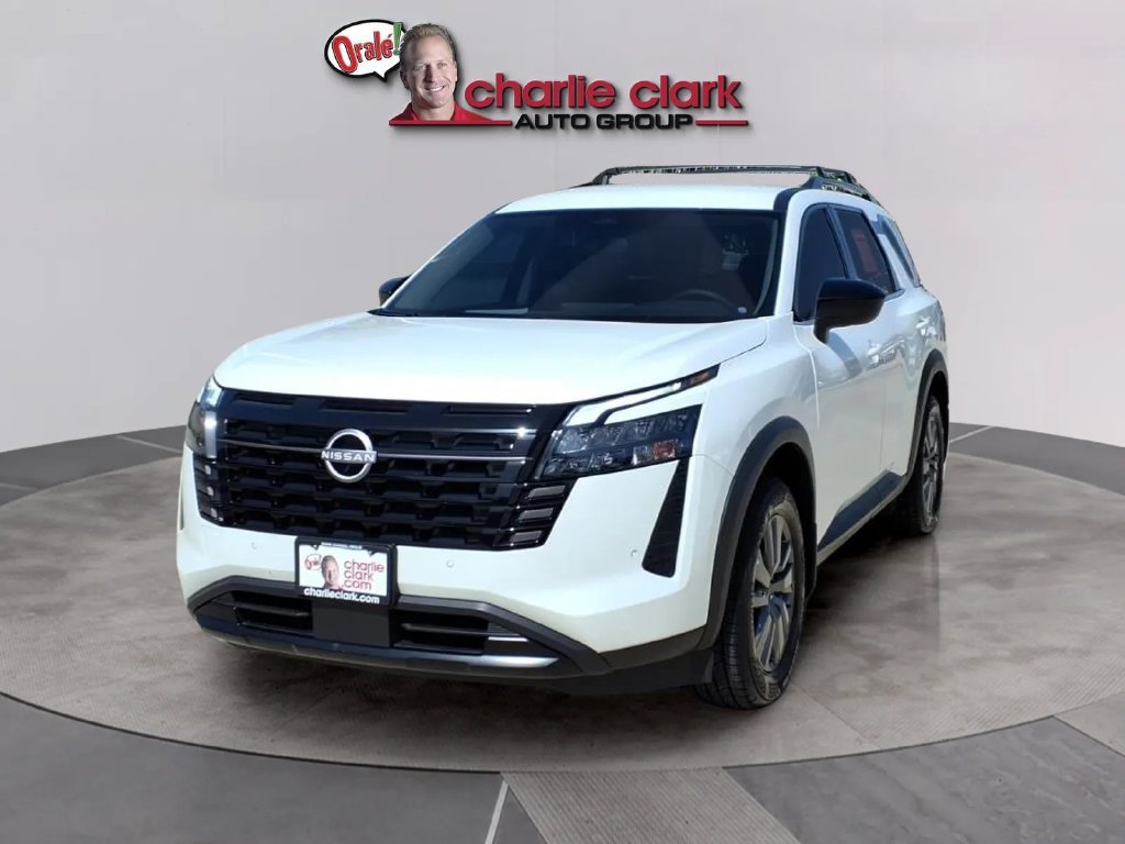 Certified 2026 Nissan Pathfinder SV
