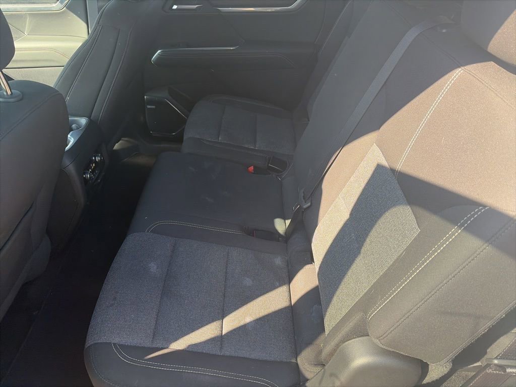 Used 2025 GMC Acadia Elevation image 19