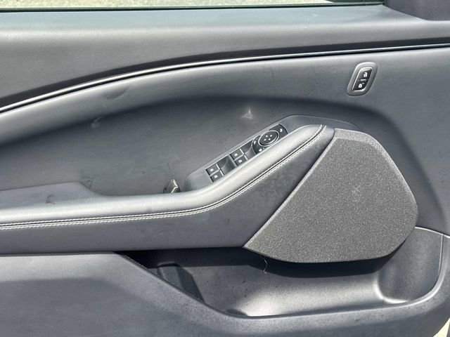 Certified 2025 Ford Mustang Mach-E Select image 21