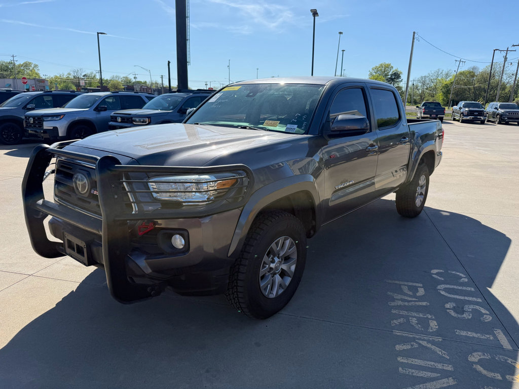 Used 2019 Toyota Tacoma SR5 image 3