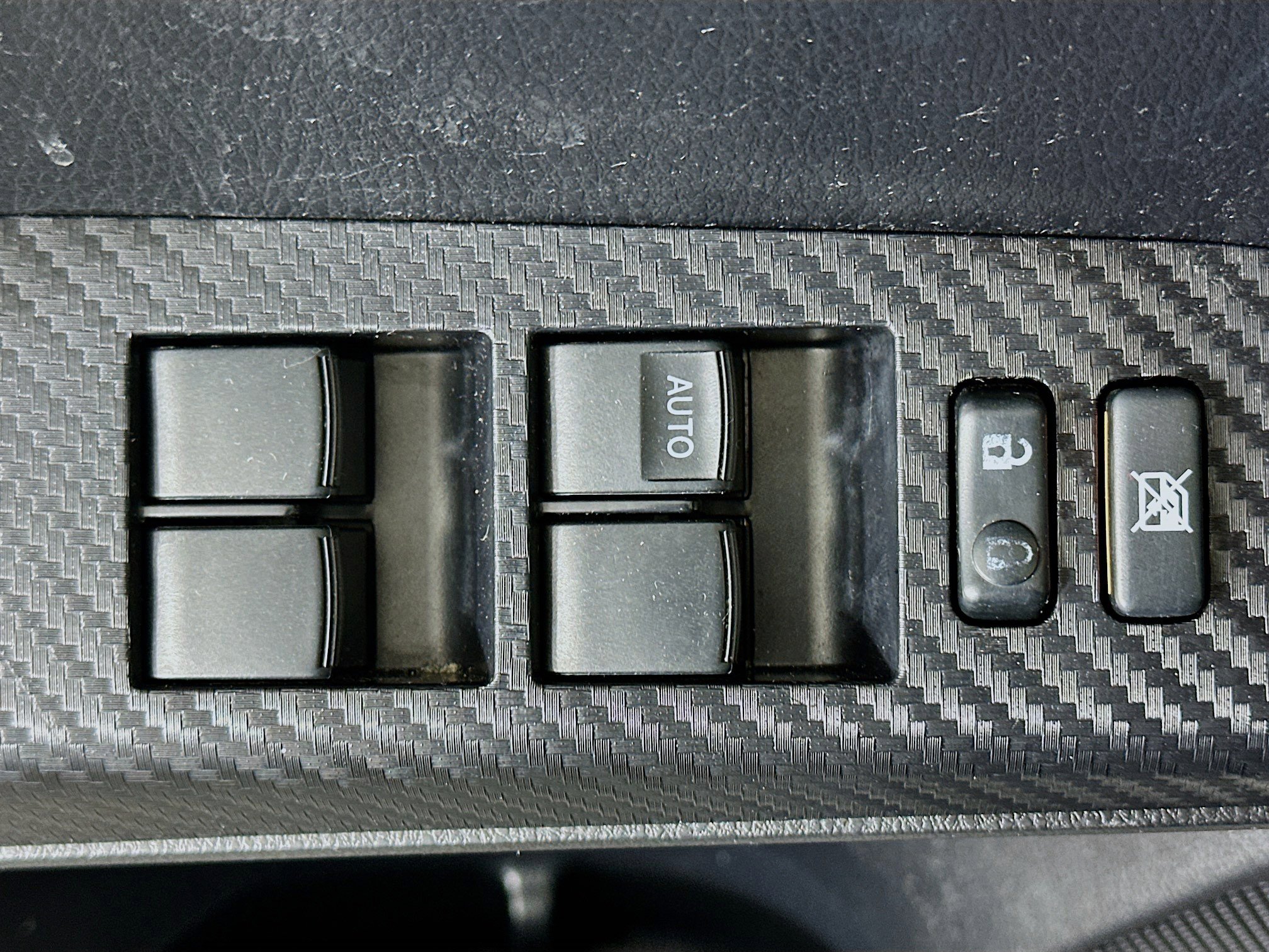 Used 2014 Toyota RAV4 XLE image 15