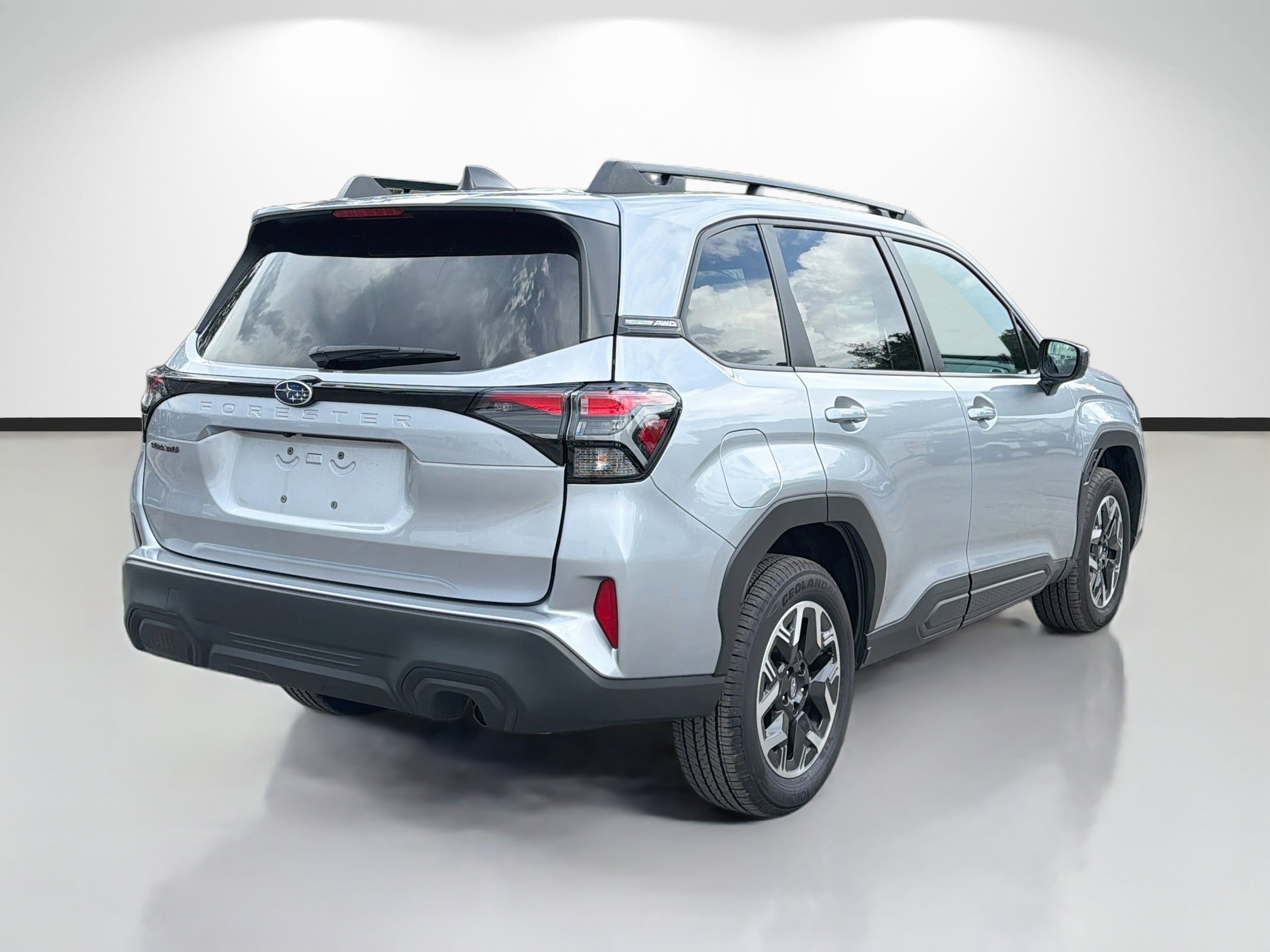 Certified 2026 Subaru Forester Premium AWD/4WD image 3