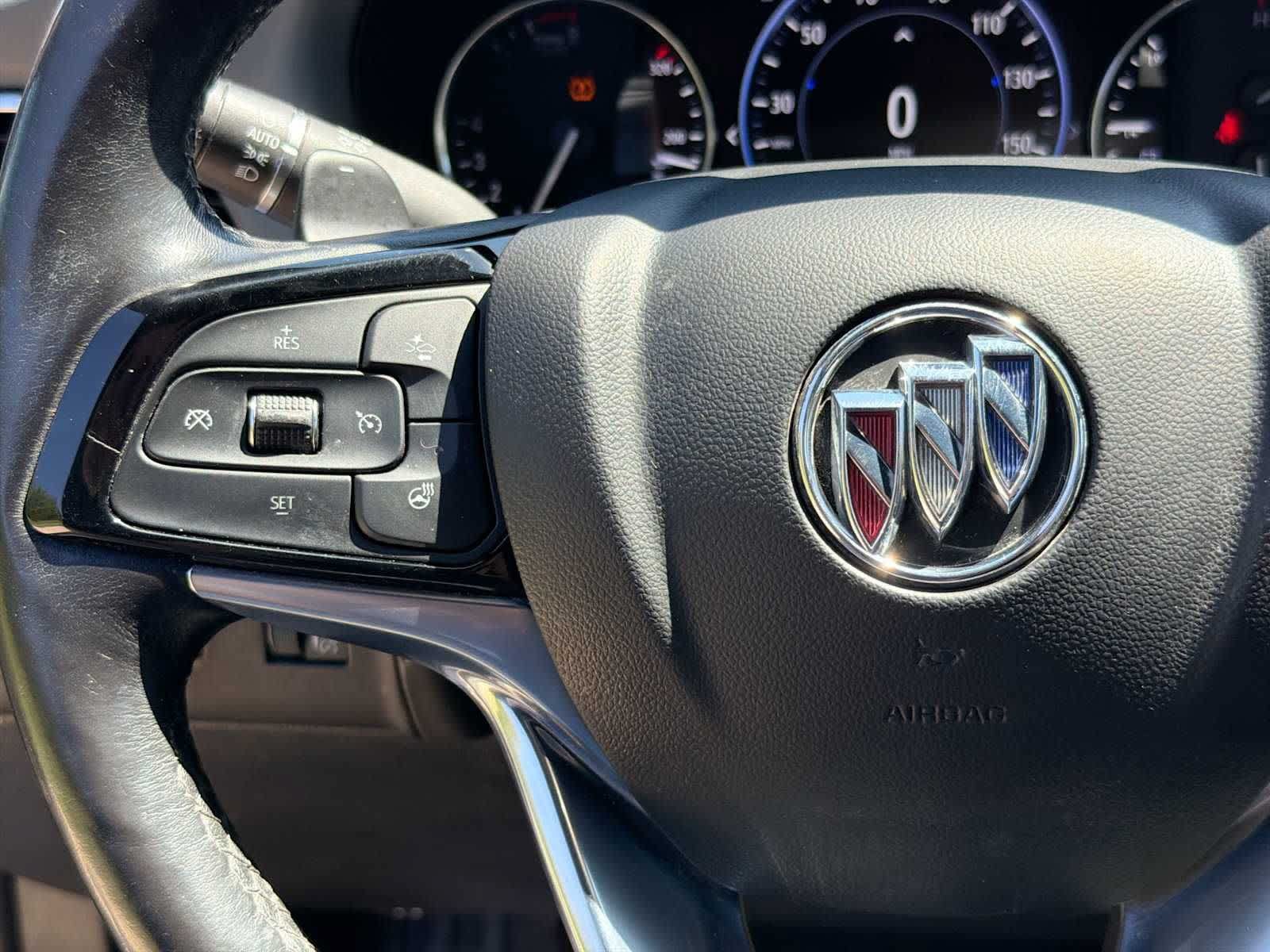 Used 2022 Buick Enclave Premium AWD/4WD image 20