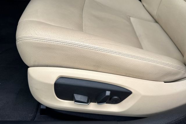 Used 2016 BMW 535i Sedan RWD image 13