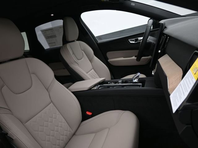 New 2026 Volvo XC60 B5 Plus w/ Protection Package Premier image 36