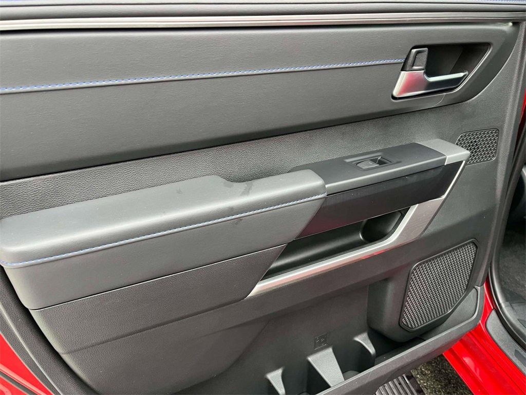 Used 2025 Toyota Tundra Platinum image 15