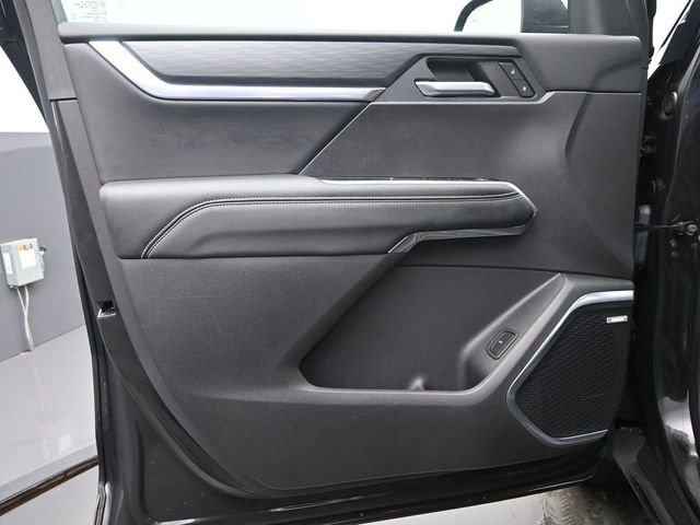 Certified 2025 GMC Acadia Elevation image 12