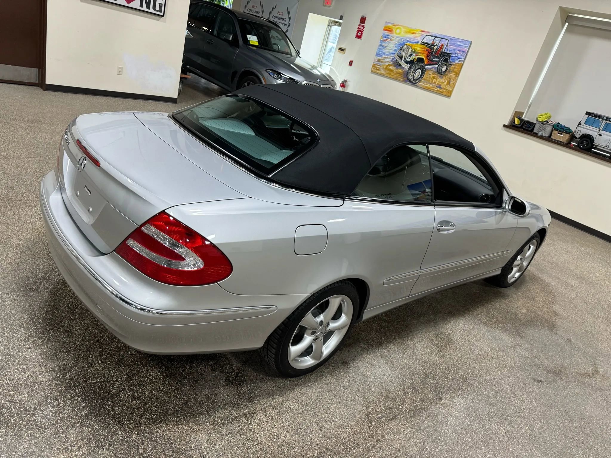 Used 2005 Mercedes-Benz CLK 320 Cabriolet image 15
