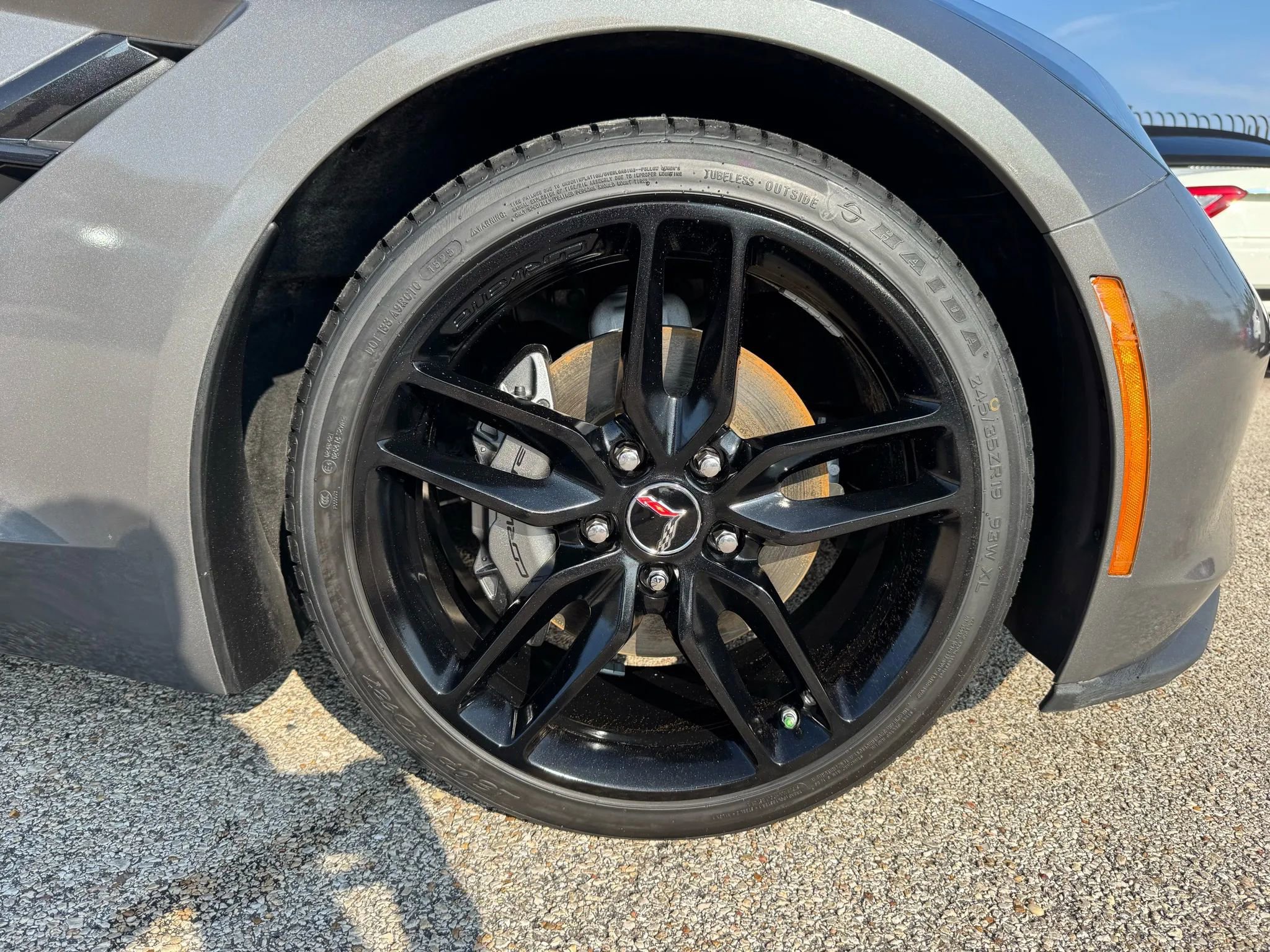 Used 2015 Chevrolet Corvette Stingray Coupe w/ ZF1 Appearance Package image 16