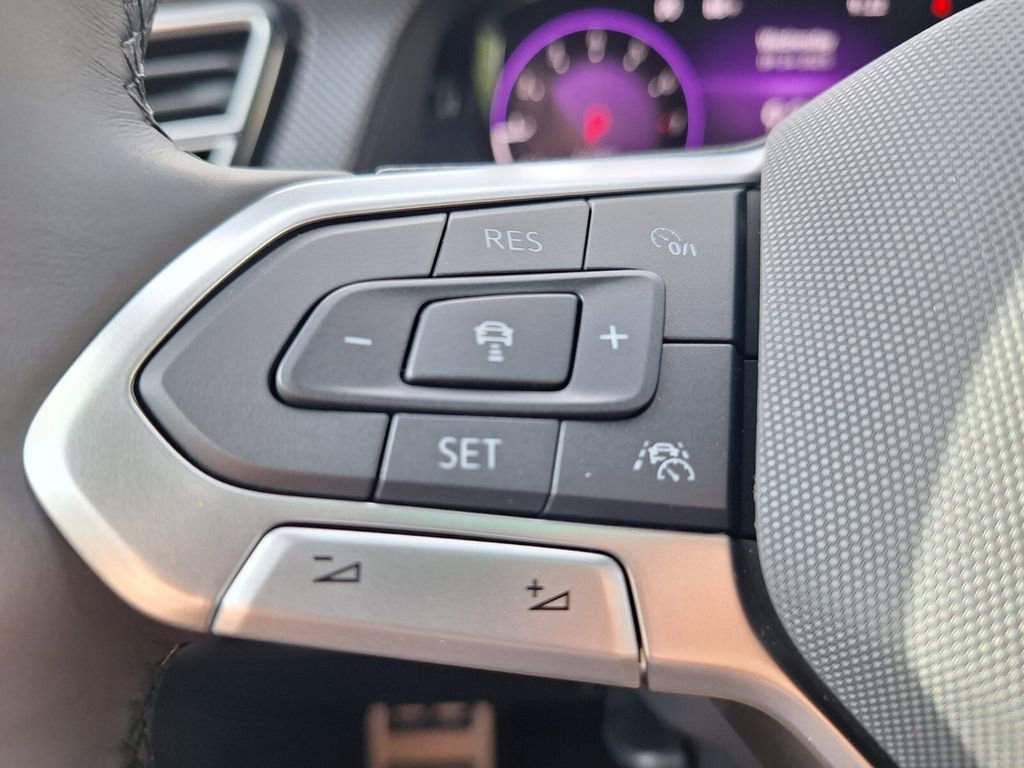 New 2026 Volkswagen Atlas Cross Sport SEL R-Line image 13