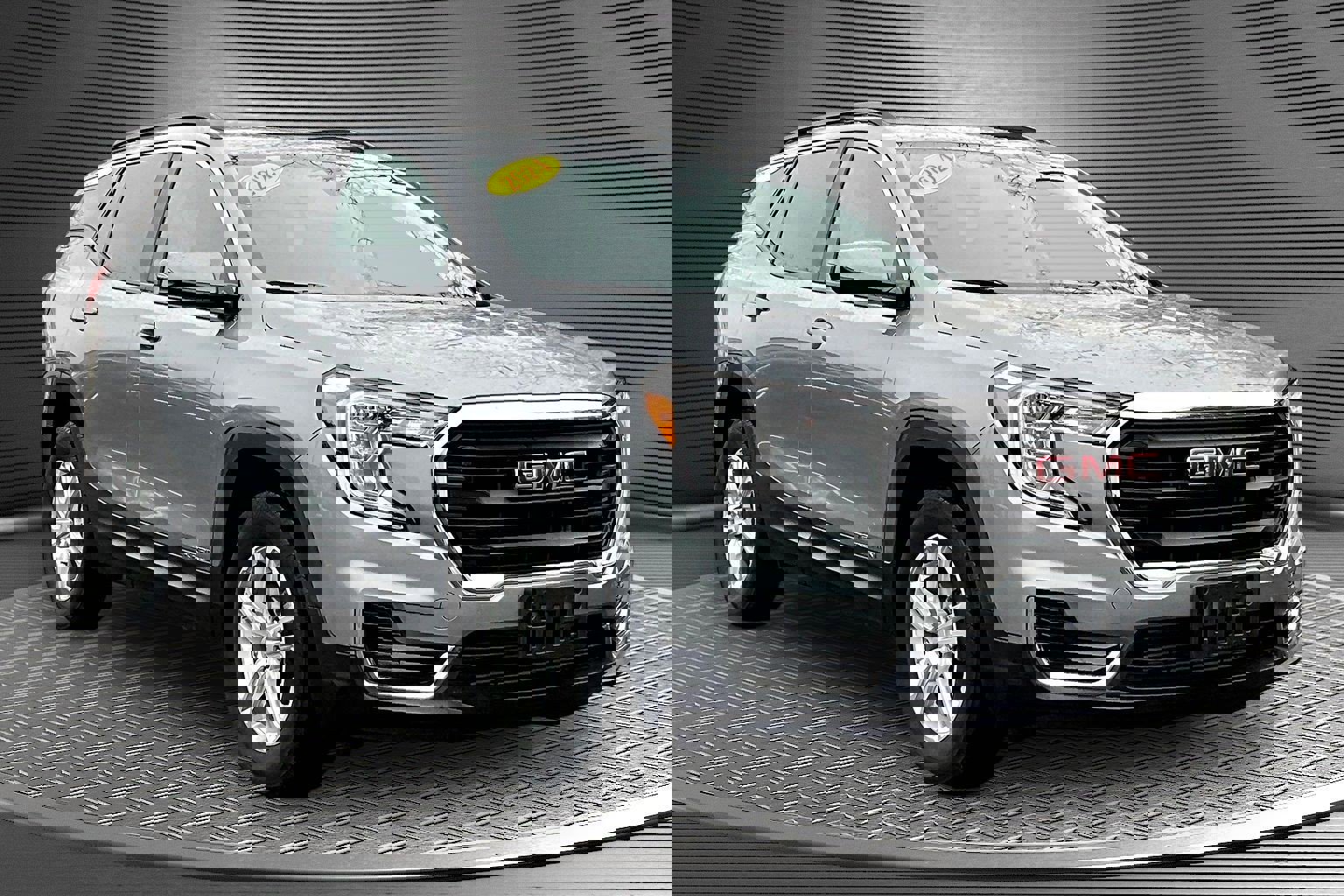 Used 2024 GMC Terrain SLE w/ Driver Convenience Package image 1