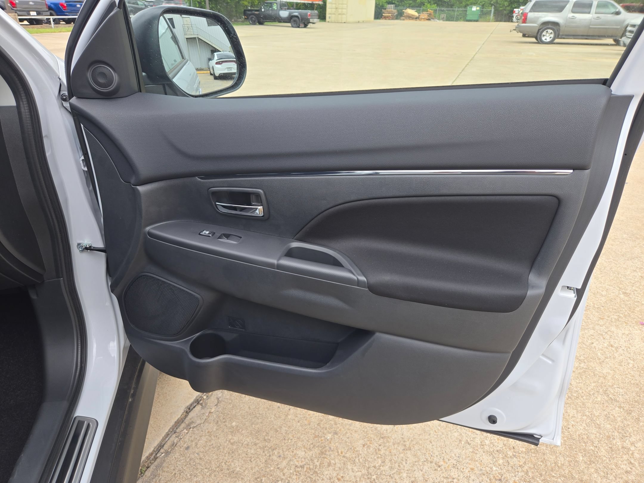 New 2026 Mitsubishi Outlander Sport ES AWD/4WD image 27