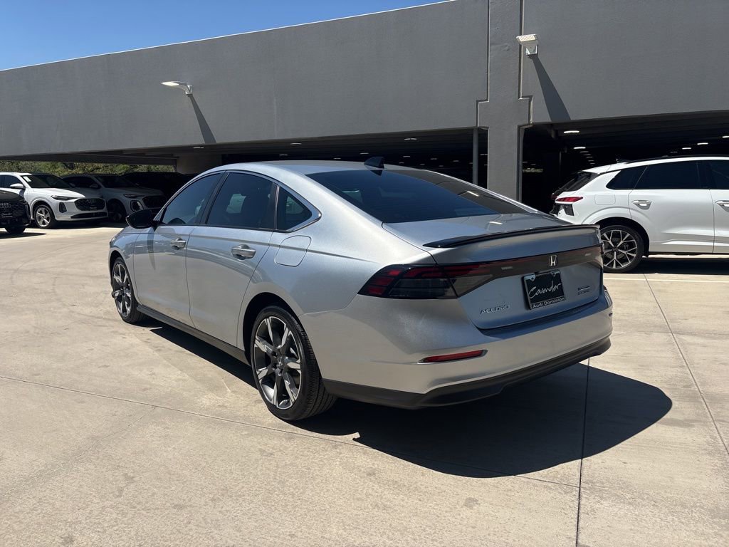 Used 2025 Honda Accord Sport image 8