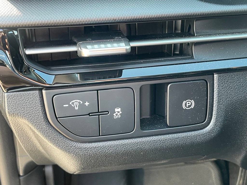 New 2026 Kia Sportage LX w/ LX Convenience Package FWD image 11
