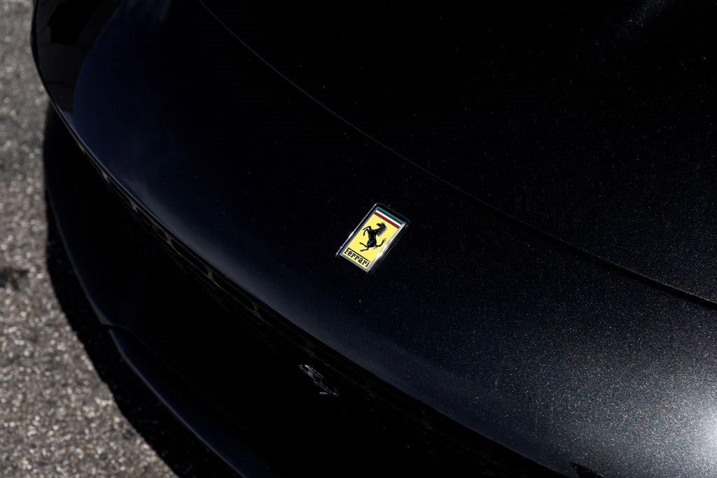 Used 2022 Ferrari Roma RWD image 41