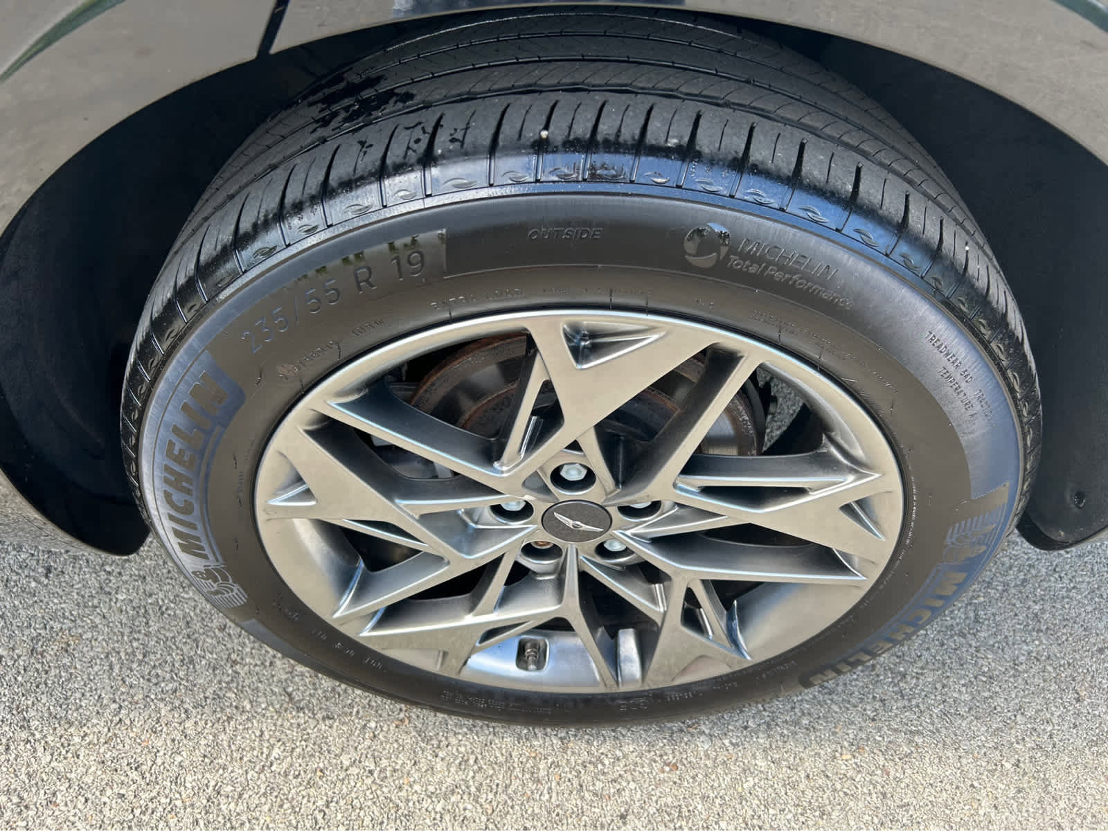 Used 2022 Genesis GV70 2.5T w/ Advanced Package image 39