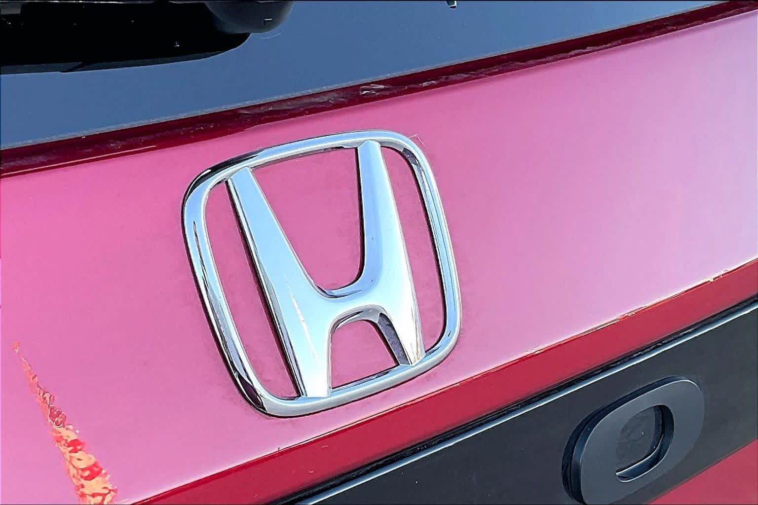 Used 2026 Honda Pilot Black Edition image 31