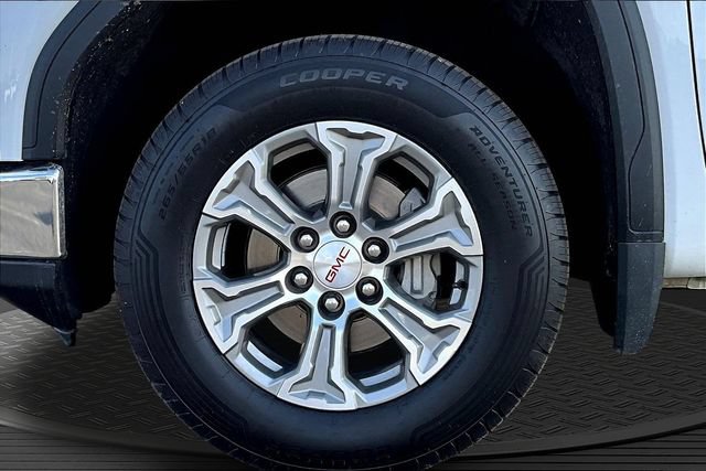 Used 2024 GMC Sierra 1500 SLT AWD/4WD image 33