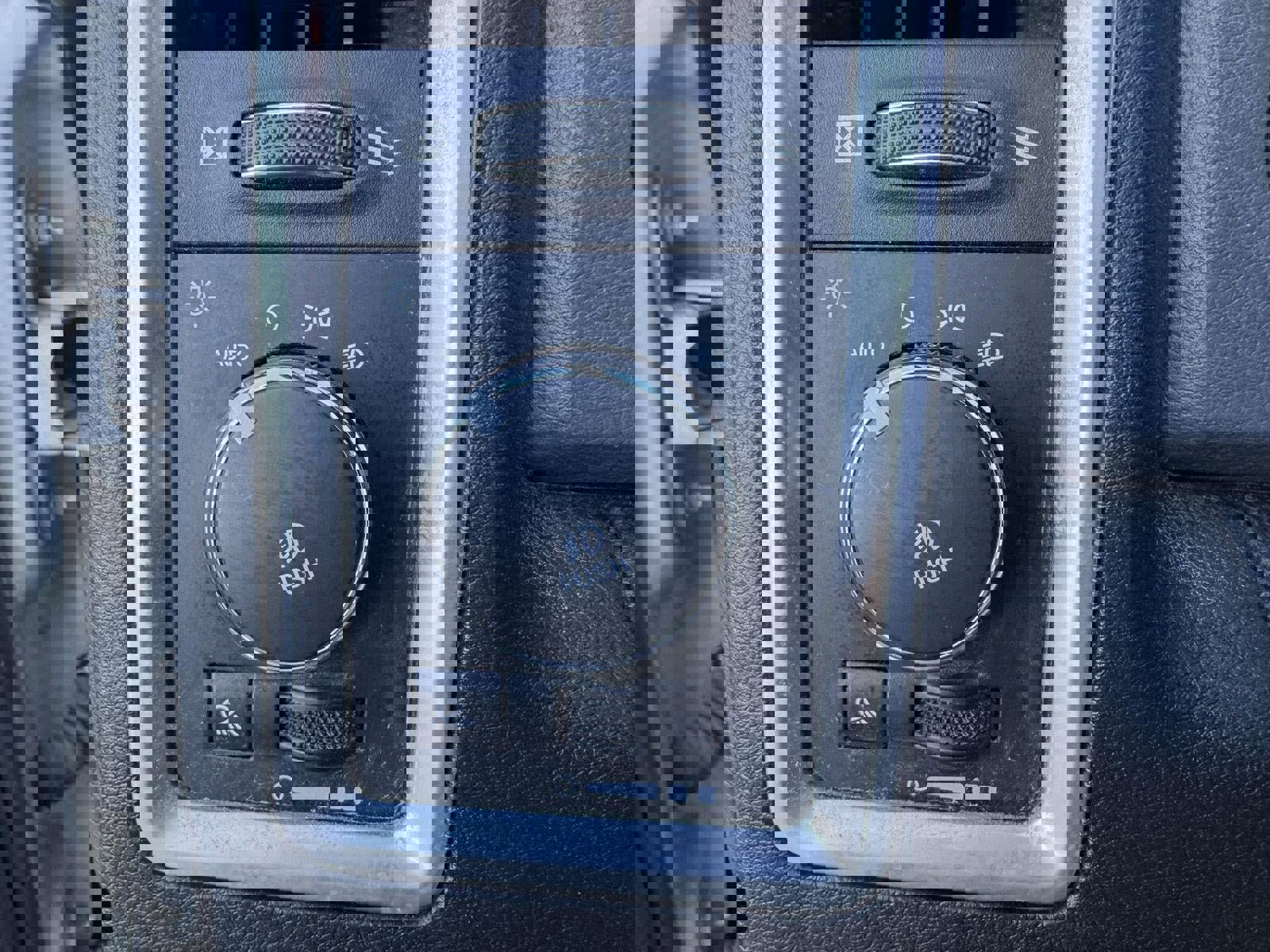 Used 2017 RAM 3500 Big Horn w/ Sport Appearance Group image 14