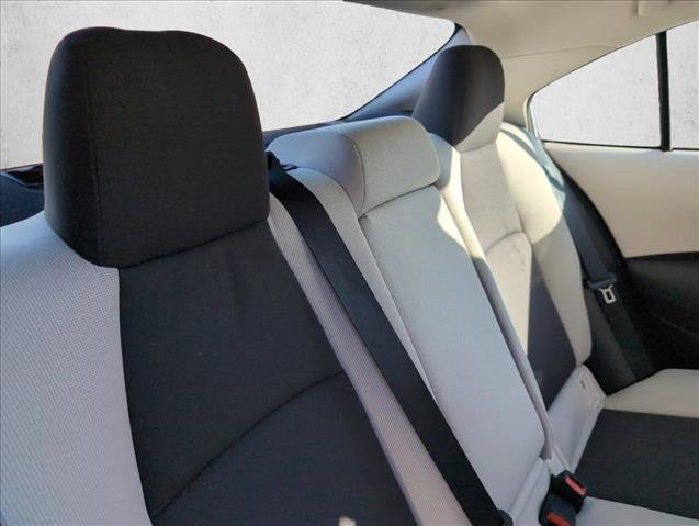 Used 2025 Toyota Corolla LE image 22